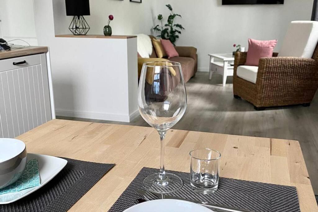 Zentral Gelegene Ferienwohnung Im Herzen Der Pfalz Neustadt an der Weinstraße Exterior foto
